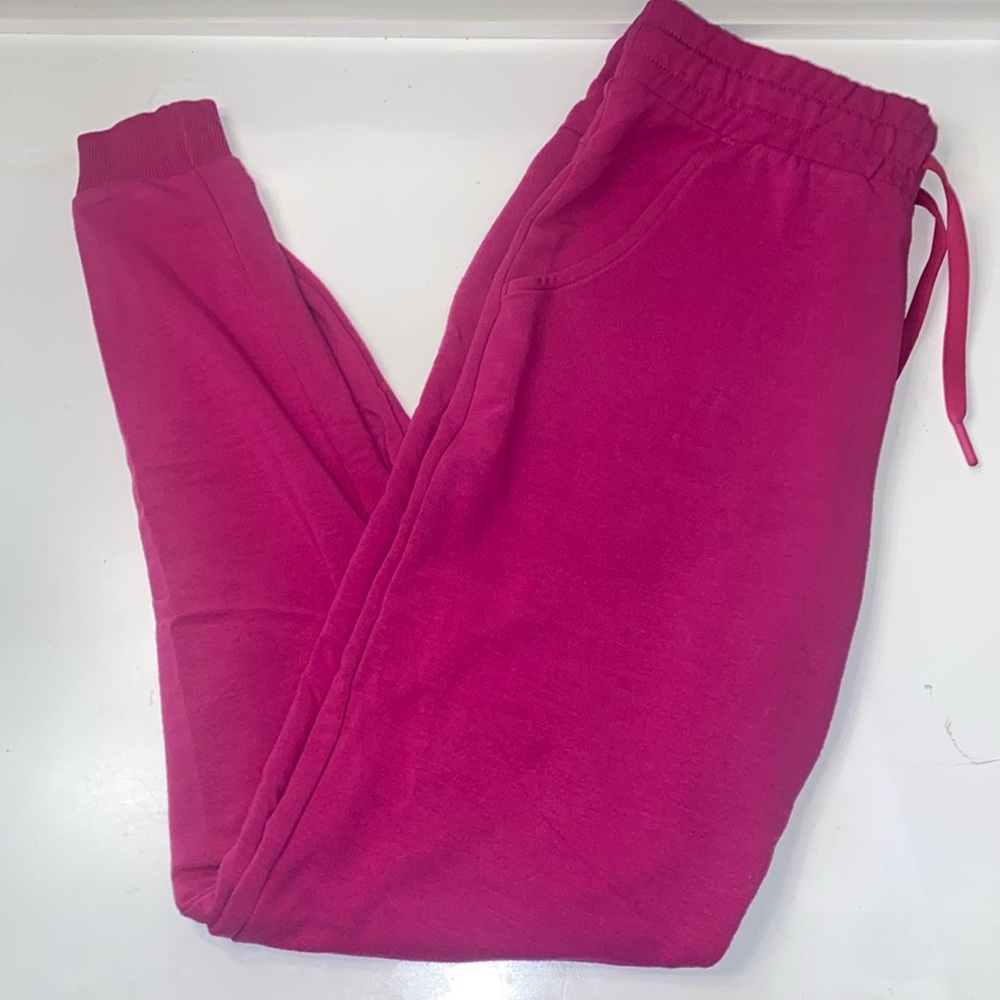 Gym shark loose sweatpants size xs.